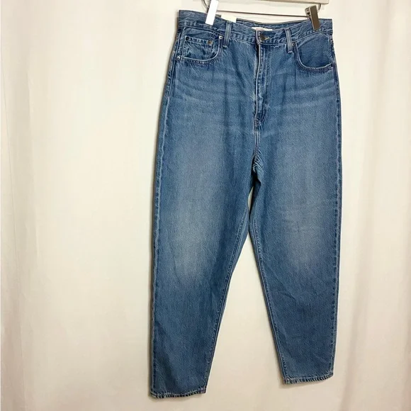 NEW. Levi’s High Loose Taper Jeans. NWT - Picture 5 of 9
